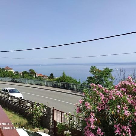 Room Apartment Kantrida ริเยกา ภายนอก รูปภาพ
